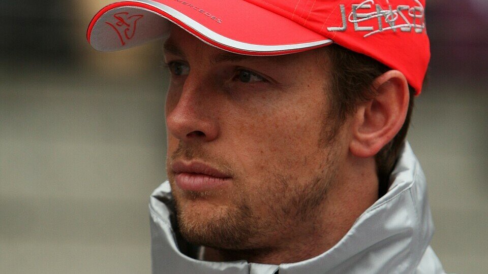 Bei Flavio Briatore steht Jenson Button noch immer nicht sehr hoch im Kurs, Foto: Sutton