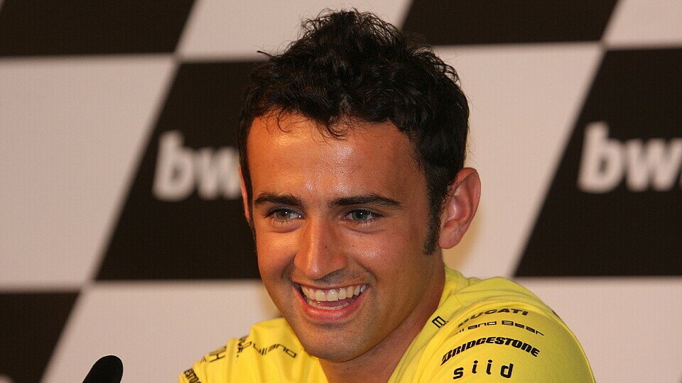 Hector Barbera will morgen in Jerez testen und Verbesserungen suchen., Foto: Ronny Lekl