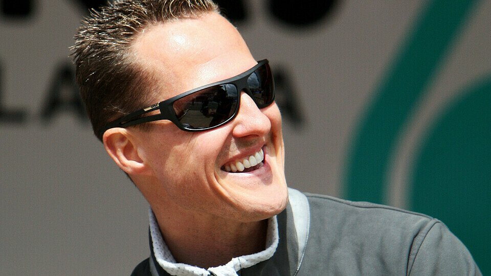 Michael Schumacher erwartet Fortschritte von seinem Team, Foto: Sutton