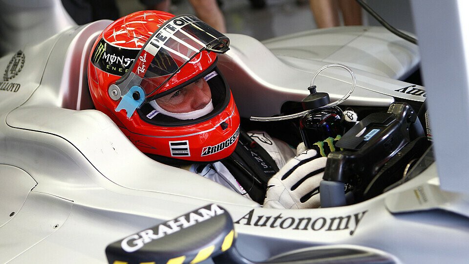 Michael Schumacher schnitt besser ab, als das Auto war, Foto: Mercedes GP