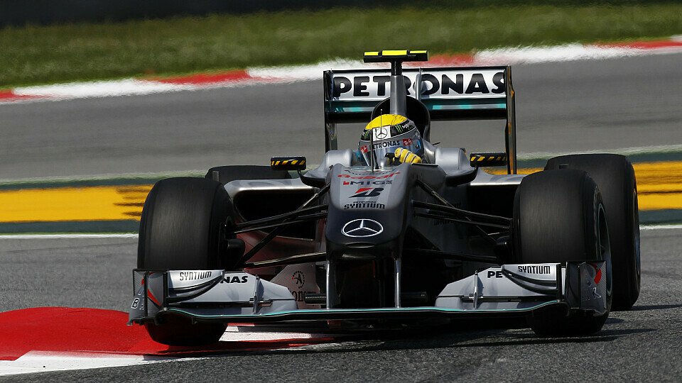 Nico Rosberg hatte es schwer, Foto: Mercedes GP