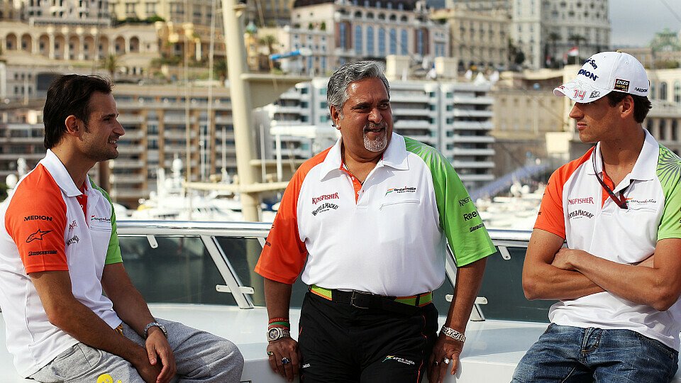 Vijay Mallya hält viel von seinen Fahrern, Foto: Sutton