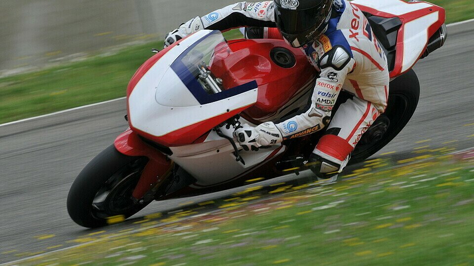 Troy Bayliss machte eine gute Figur, Foto: Ducati
