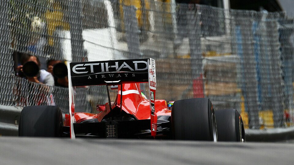 Felipe Massa gab Gas, als Jenson Button hinter ihm war, Foto: Sutton