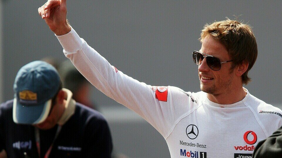 Jenson Button ist frohen Mutes, Foto: Sutton