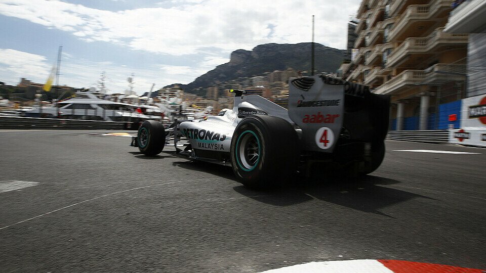 Die Formel-1-Technikchefs wollen für 2011 Aerodynamik abrüsten, Foto: Mercedes GP