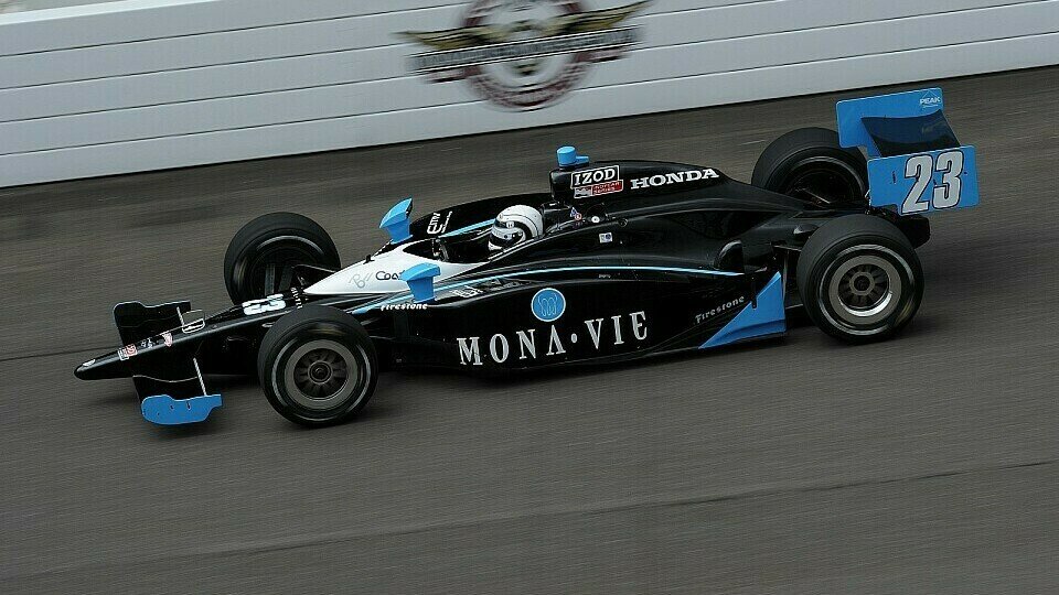 Tomas Scheckter war schon oft für Dreyer & Reinbold unterwegs - so zum Beispiel wie hier bei den Indy 500 2010, Foto: Sutton
