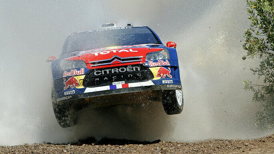 Loeb macht Boden auf Ogier gut, Foto: Red Bull/GEPA