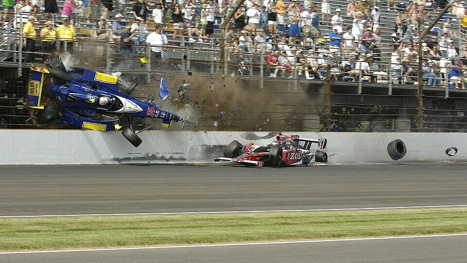 Kein Mann fürs Oval - aber für die Rundstrecke: Mike Conway ist vielen Fans vor allem durch seinen schweren Indy-Crash 2010 bekannt, Foto: IndyCar