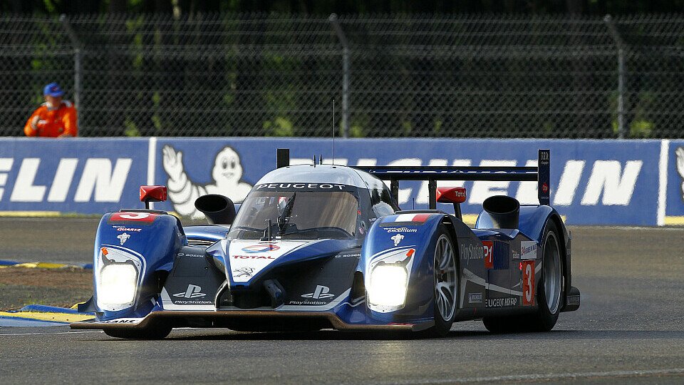 Peugeot startet aus den ersten beiden Startreihen in die 24h von Le Mans., Foto: Peugeot
