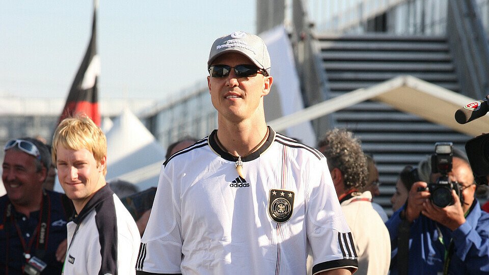 Michael Schumacher lobte das Spiel der deutschen Mannschaft, Foto: Sutton
