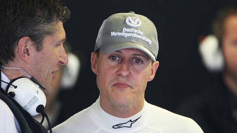 Fry stellt sich hinter Schumacher, Foto: Sutton