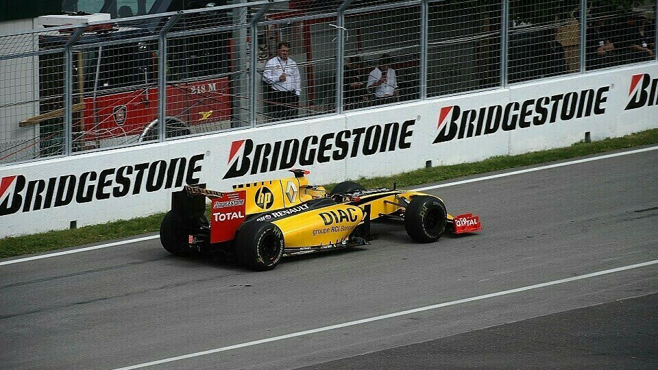 Robert Kubica mag Valencia, Foto: Bridgestone