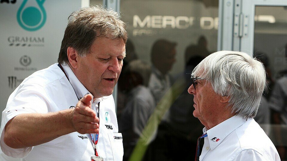 Norbert Haug hält nichts von einer Verschiebung des Bahrain-GP aufs Saisonende, Foto: Sutton