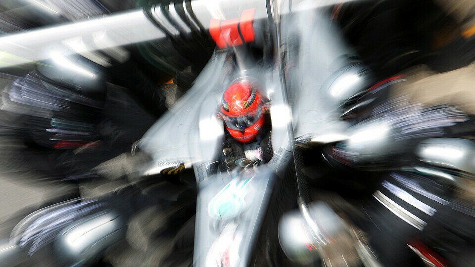 Mercedes GP absolviert die schnellsten Stopps, Foto: Sutton
