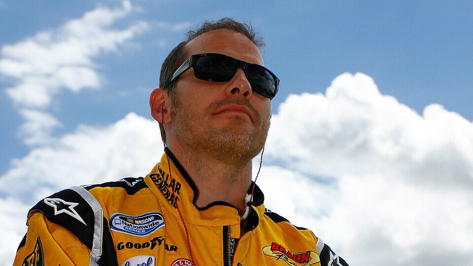 Cold as Ice? - Villeneuve versucht sich auf ungewohntem Untergrund, Foto: NASCAR