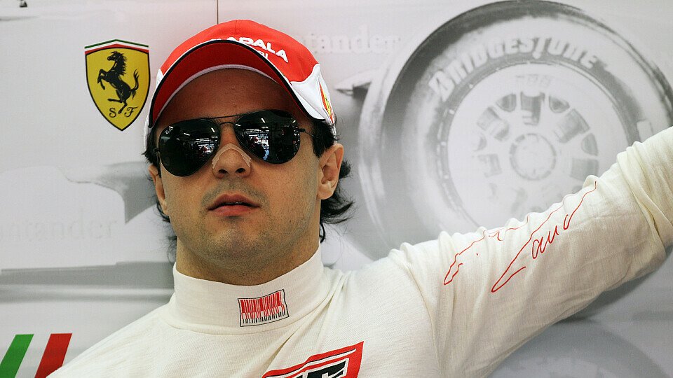 Felipe Massa sieht Verbesserungen am Ferrari, Foto: Sutton