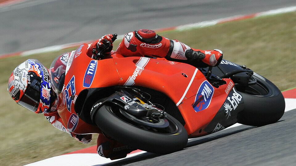 Casey Stoner hatte im Qualifying einige Probleme, Foto: Milagro