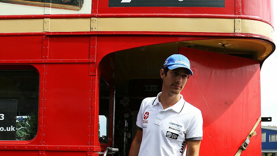 Bruno Senna mag das neue Silverstone noch nicht so sehr, Foto: Sutton