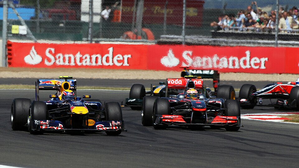 Lewis Hamilton gibt am Start alles, Foto: Sutton