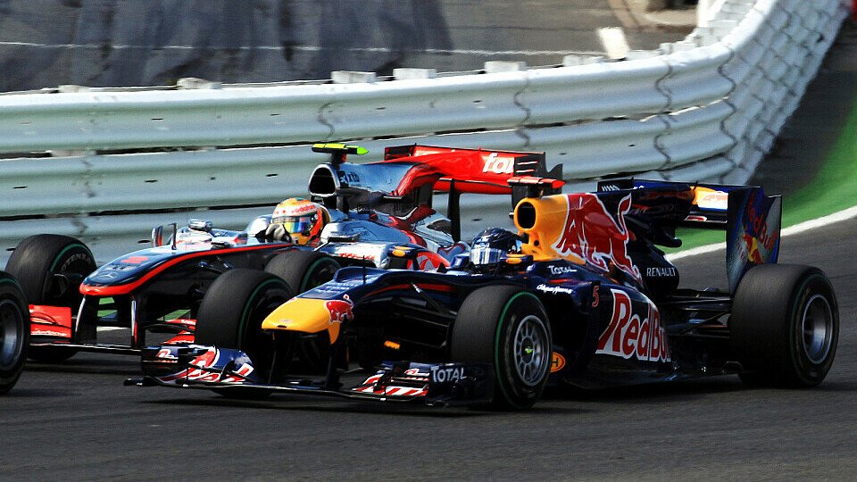 Wer hat am Ende die Nase vorne: McLaren oder Red Bull?, Foto: Red Bull/GEPA