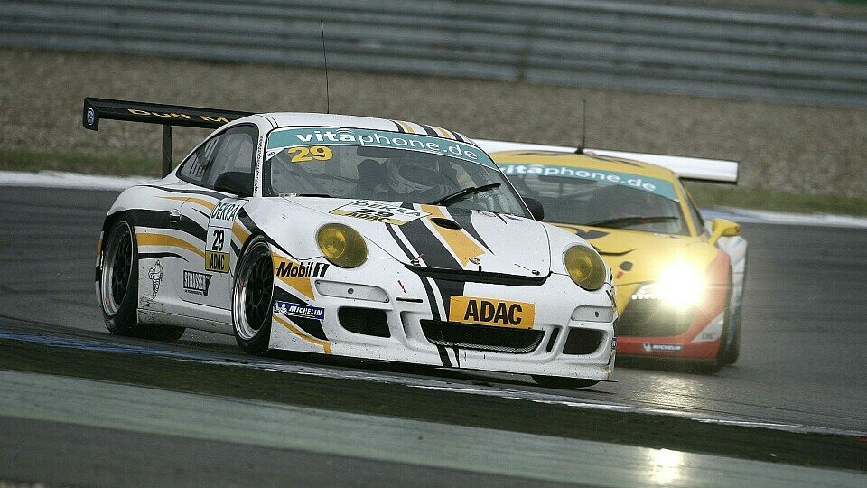 Der Dutt-Porsche beim ADAC GT Masters in Assen, Foto: GT Masters