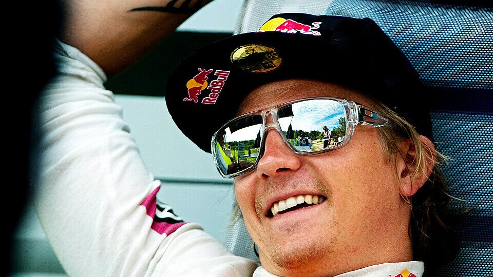 Kimi Räikkönen scheint sich in der WRC gut zu fühlen, Foto: Red Bull/GEPA