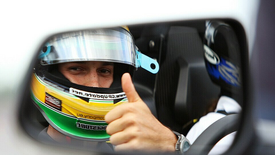 Bruno Senna ging ein Reifen kaputt, Foto: Sutton
