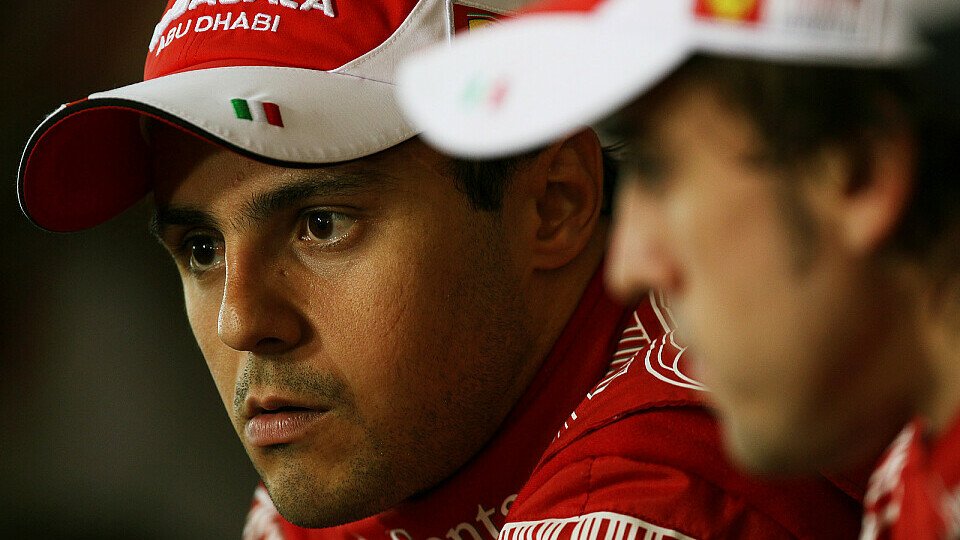 Felipe Massa musste sich hinter Fernando Alonso einreihen, Foto: Sutton