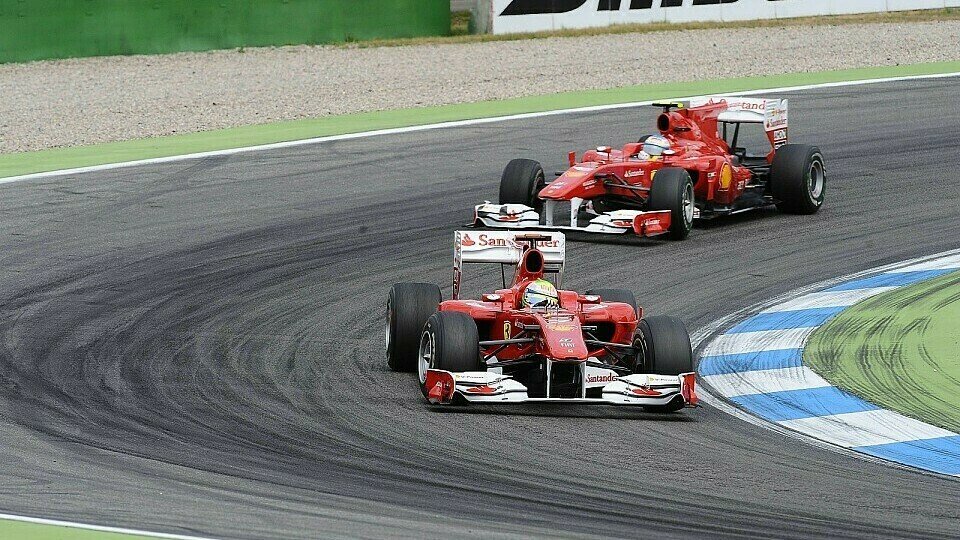 Die Flügel bei Ferrari sind für McLaren sehr interessant, Foto: Bridgestone