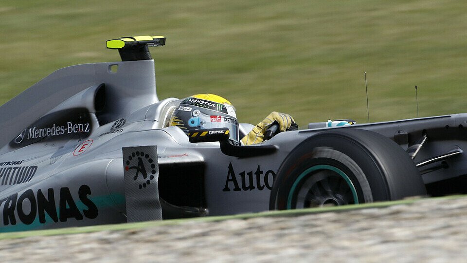 Intensive Arbeit bei Mercedes GP, Foto: Mercedes GP