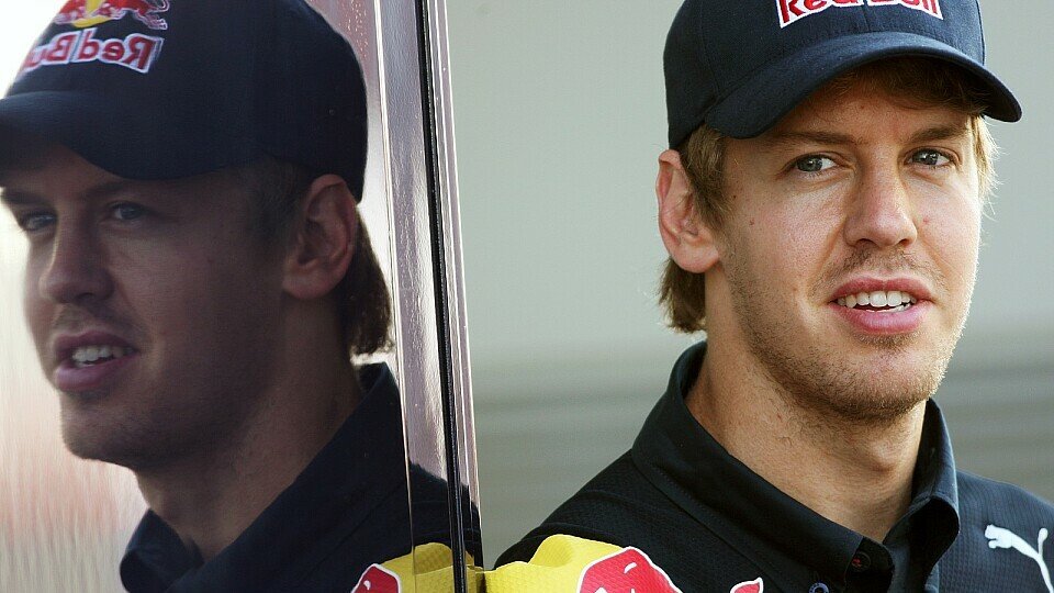 Vettel rechnet mit Ferrari & McLaren, Foto: Sutton