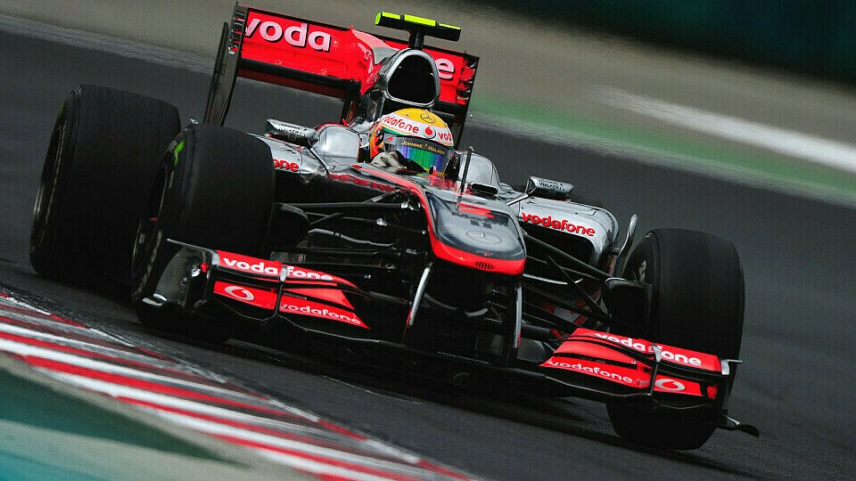Hamilton verliert in jedem Sektor Zeit, Foto: Sutton Hamilton verliert in jedem Sektor Zeit, Foto: Sutton