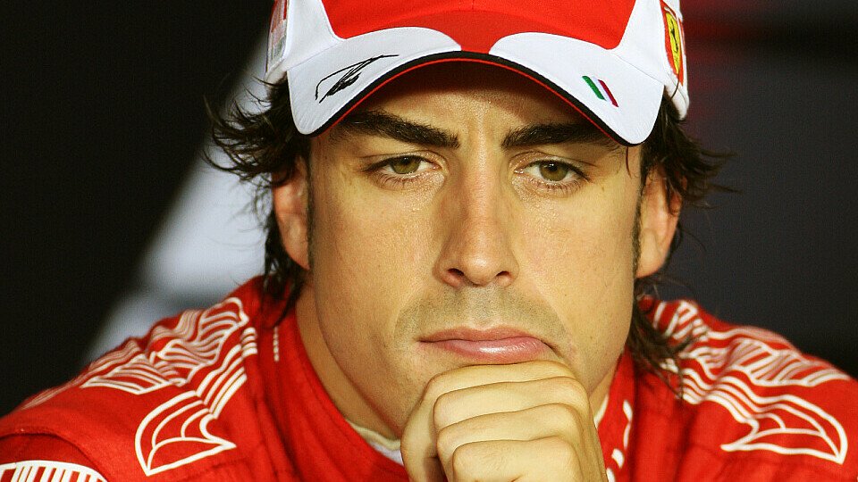 Fernando Alonso: 2010 ist er Genie und Wahnsinn zugleich, Foto: Sutton