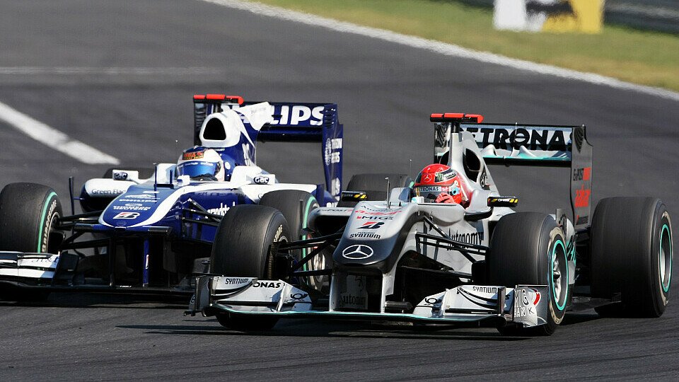 Rubens Barrichello war über Schumachers Manöver aufgebracht, Foto: Sutton