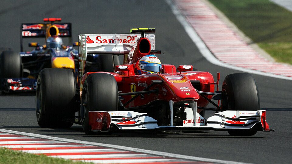 Ferrari wird den Flügel für den verschärften Test anpassen, Foto: Sutton