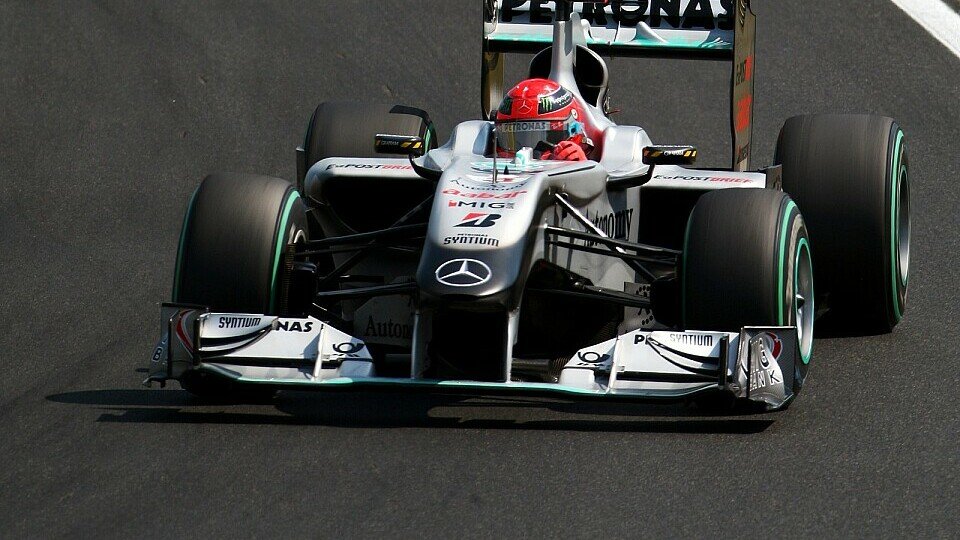 Mercedes GP konzentriert sich auf 2011, Foto: Sutton