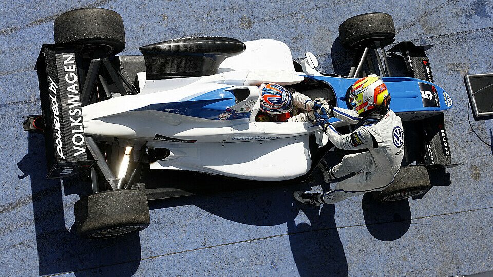 Edoardo Mortara fuhr auf den ersten Platz, Foto: F3 EuroSeries Edoardo Mortara fuhr auf den ersten Platz, Foto: F3 EuroSeries
