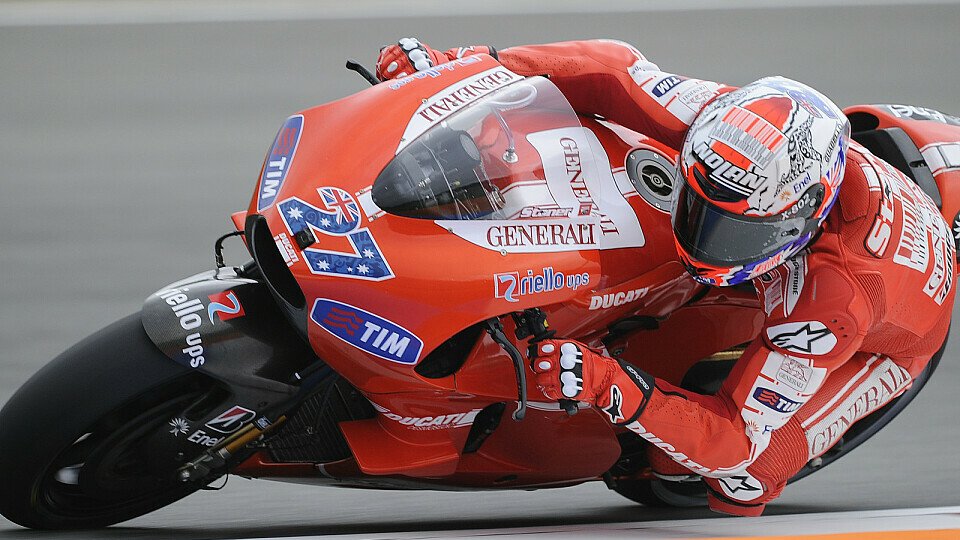Casey Stoner will das Gefühl an der Front erst einmal bestätigen, Foto: Ducati