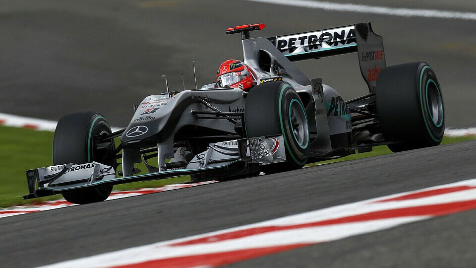 Schumacher schied in Q2 aus, Foto: Mercedes GP