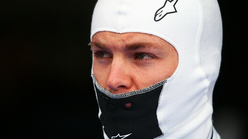 Nico Rosberg hofft, dass der Rückstand nicht zu groß wird, Foto: Sutton