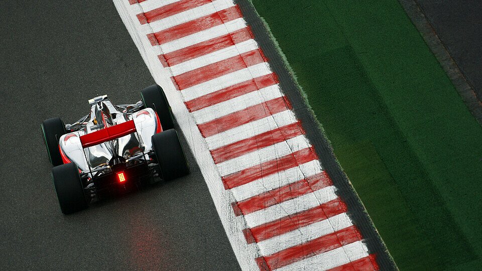 Wenn es nass wird, vertraut McLaren auf seine Entscheidungsstärke, Foto: Sutton
