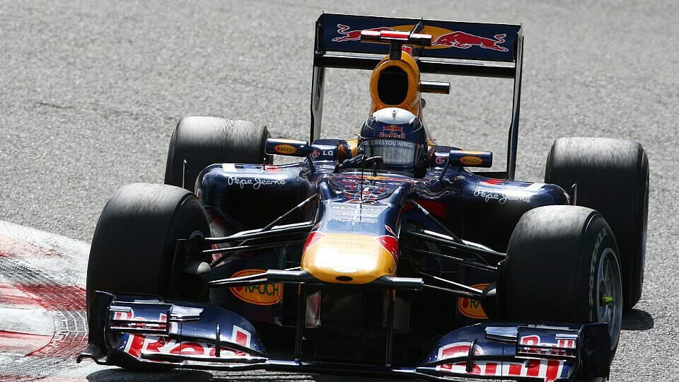 Sebastian Vettel patzte abermals im Zweikampf, Foto: Sutton