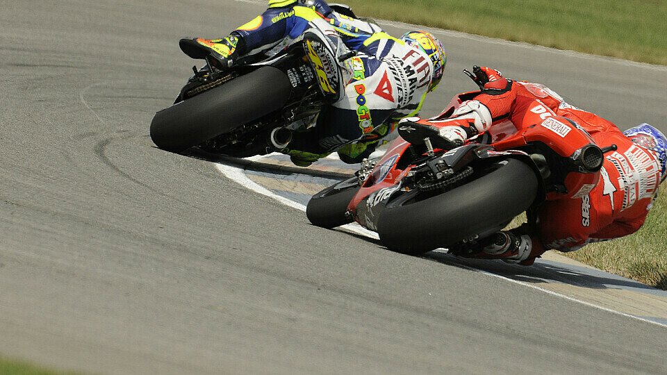 Valentino Rossi sieht auf Phillip Island eine große Gefahr auf sich zukommen: Casey Stoner., Foto: Bridgestone