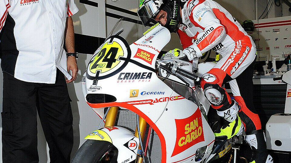 Toni Elias widmete seinen Sieg einigen Piloten, die in den letzten Tagen im Mittelpunkt standen., Foto: Milagro