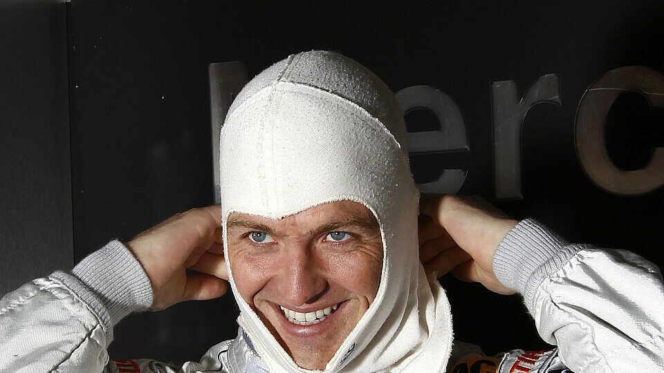 Mercedes-Piloten über Hockenheim-Layout, Foto: DTM