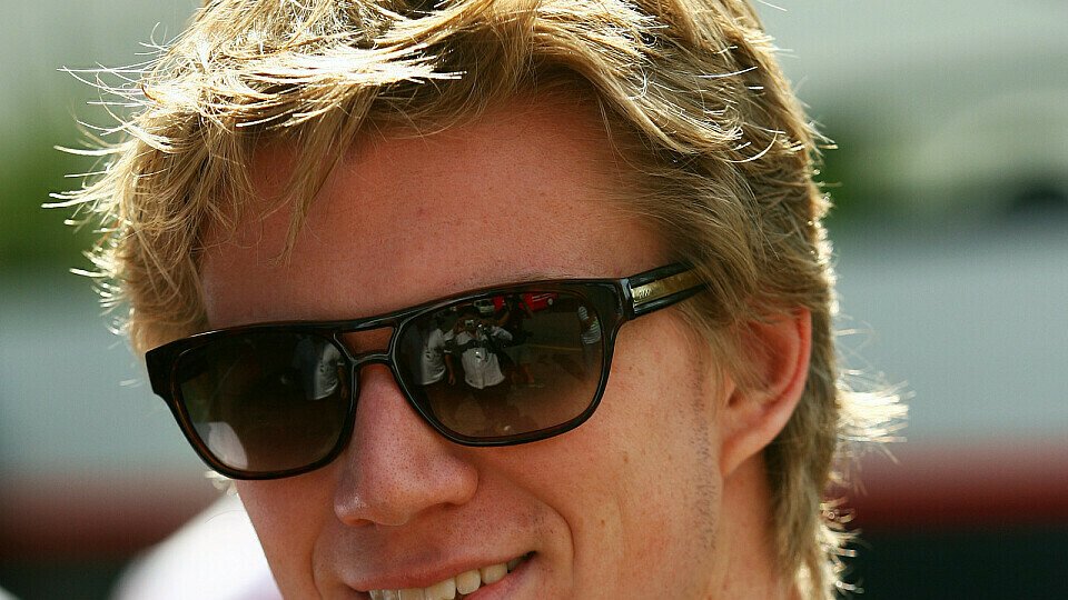 Hülkenberg von Konkurrenzfähigkeit überrascht, Foto: Sutton