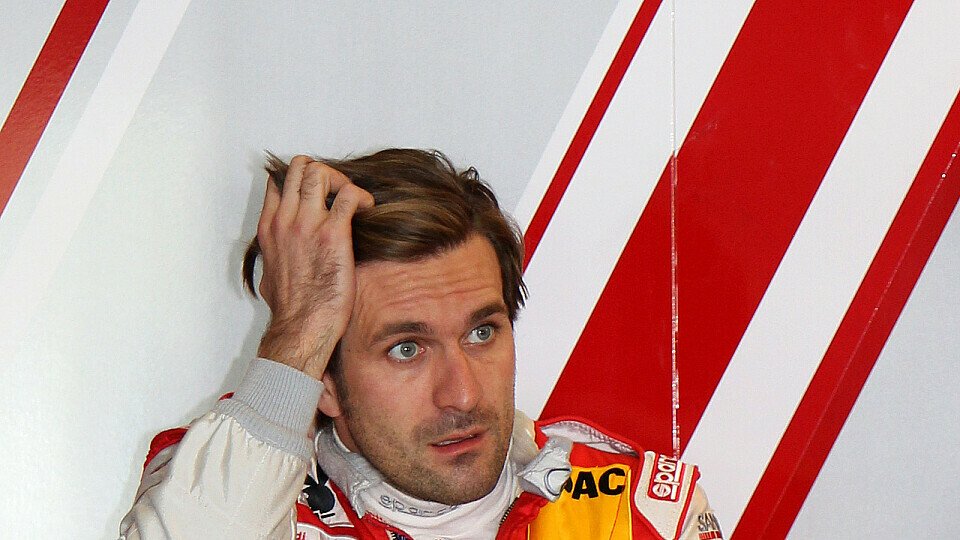 Zum Haareraufen: Pleiten, Pech und Pannen - Markus Winkelhock hatte 2010 wenig zu lachen, Foto: Sutton