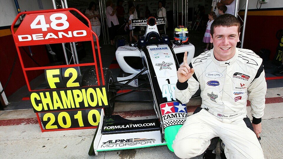 Dean Stoneman holte den Titel im vorletzten Rennen, Foto: Formula Two