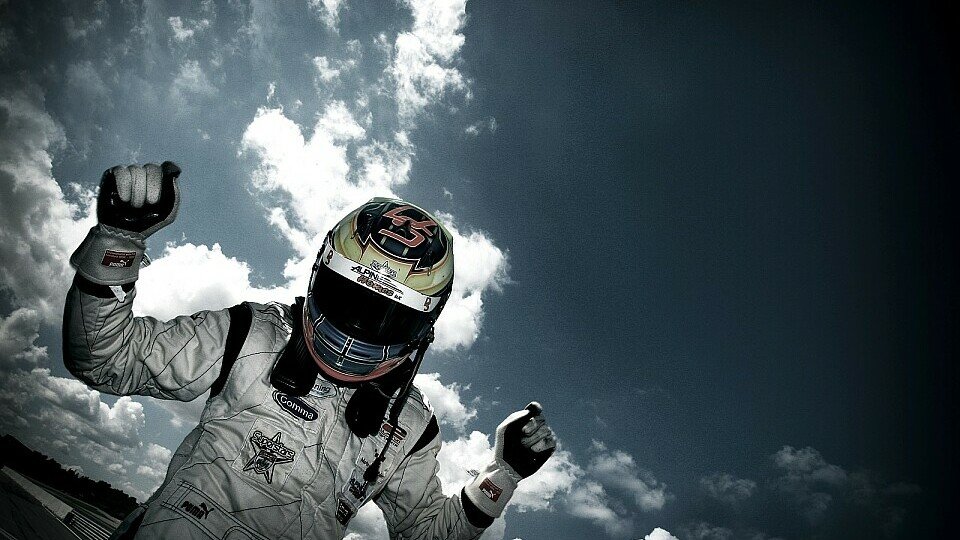 Dean Stoneman hat den Weg zurück in den Formelsport geschafft, Foto: Formula Two